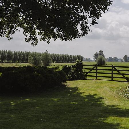 B&B Het Rijgebint Molenaarsgraaf Exteriör bild