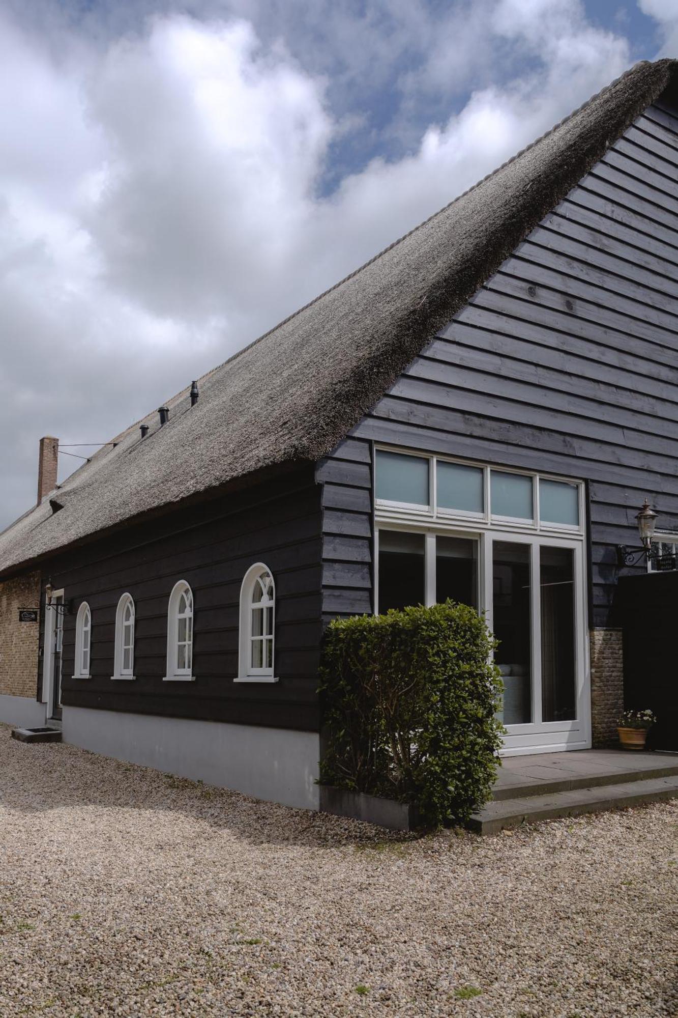 B&B Het Rijgebint Molenaarsgraaf Exteriör bild